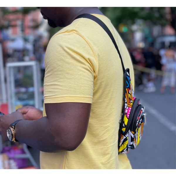 Makossa Messenger Bag in Yellow
